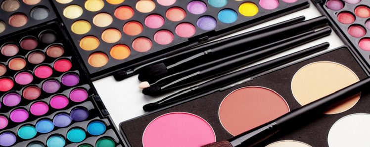 A Guide to Finding Some of Your Favourite Makeup Brands in Canada
