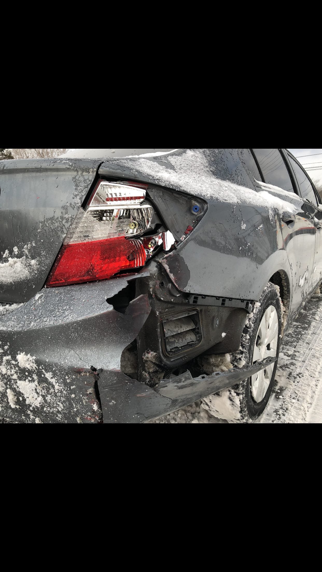 rear ended by mofo taxi driver! - RedFlagDeals.com Forums
