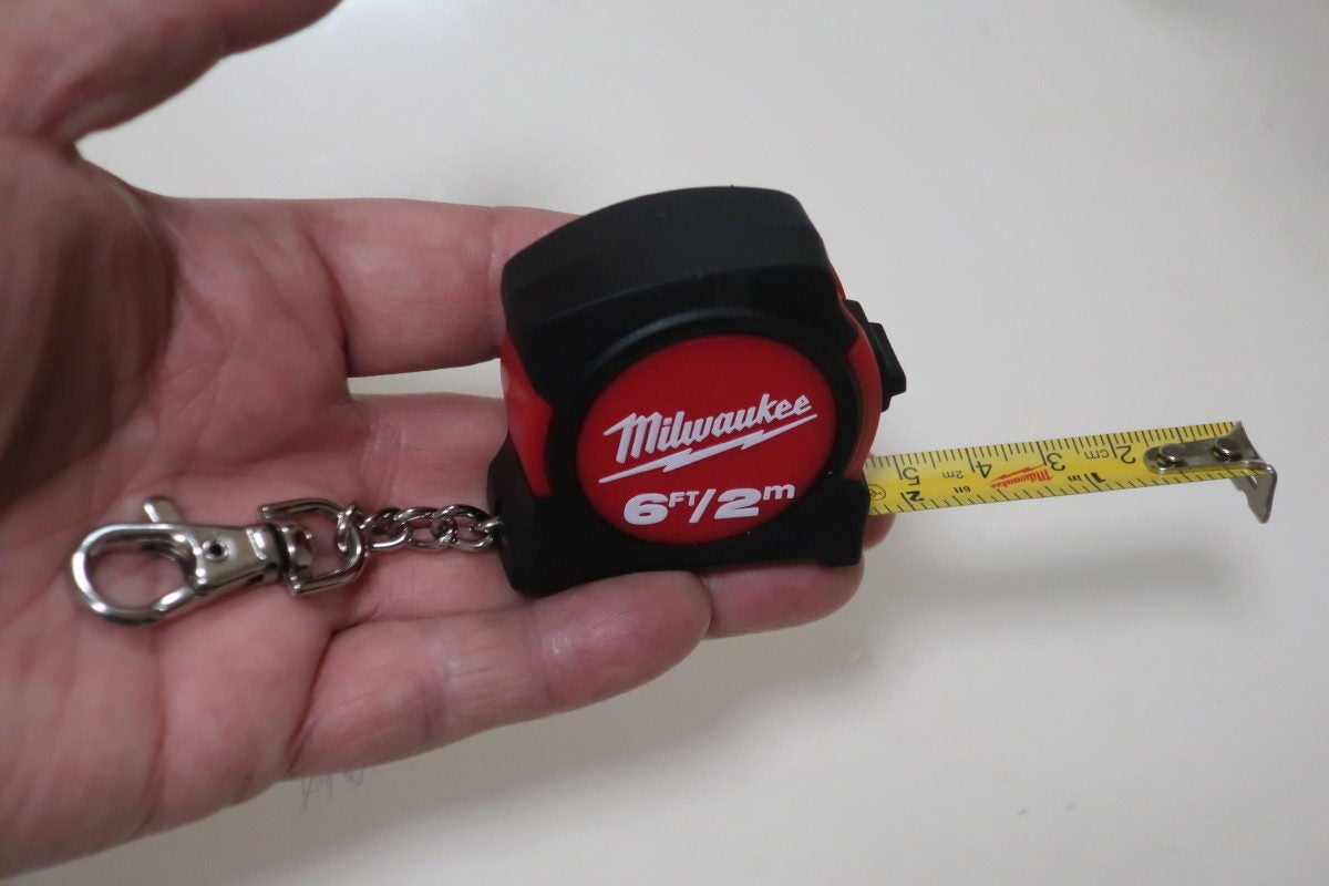 Milwaukee - 48-22-5506 - 6 ft. Keychain Tape Measure