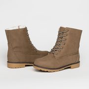 Ardene Deal of the Day: Buy One, Get One FREE on Select Boots + FREE Shipping with No Minimum!